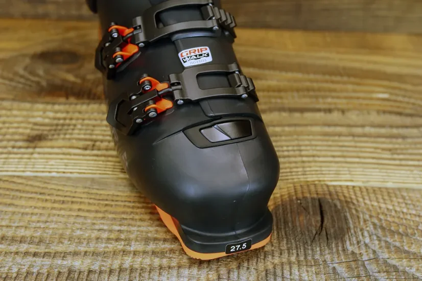 LYŽIARKY FISCHER RC 110 HV GW 2026